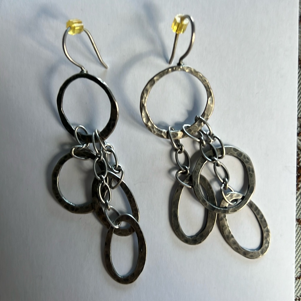 Silpada Earrings 45$
